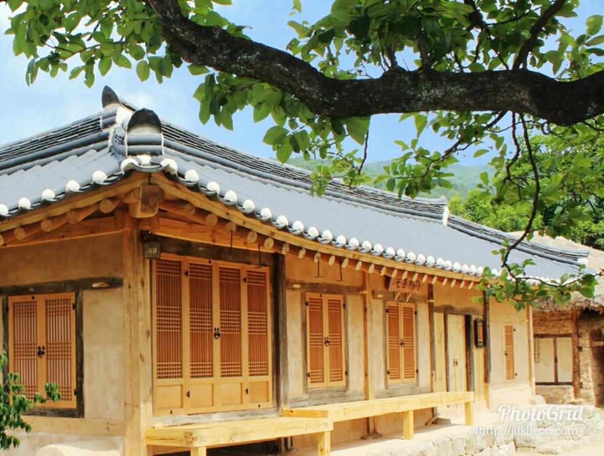 Jukheon Traditional House Andong Exterior foto